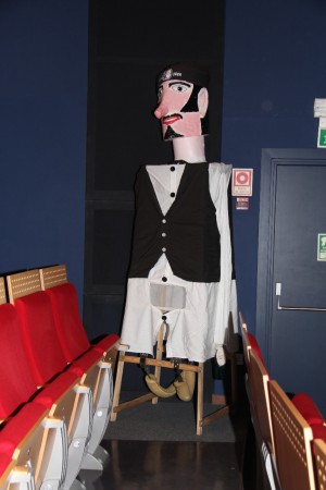 XIV Encontro Mar de Pedra 2012, o cabeçudo do grupo de bombos "Os Plchas", que também participou